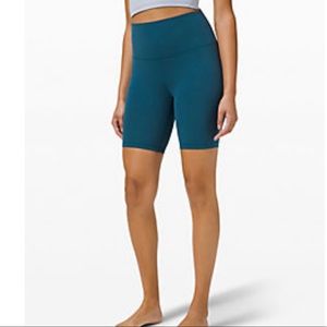 NWOT Lululemon Align Shorts 8in size 4